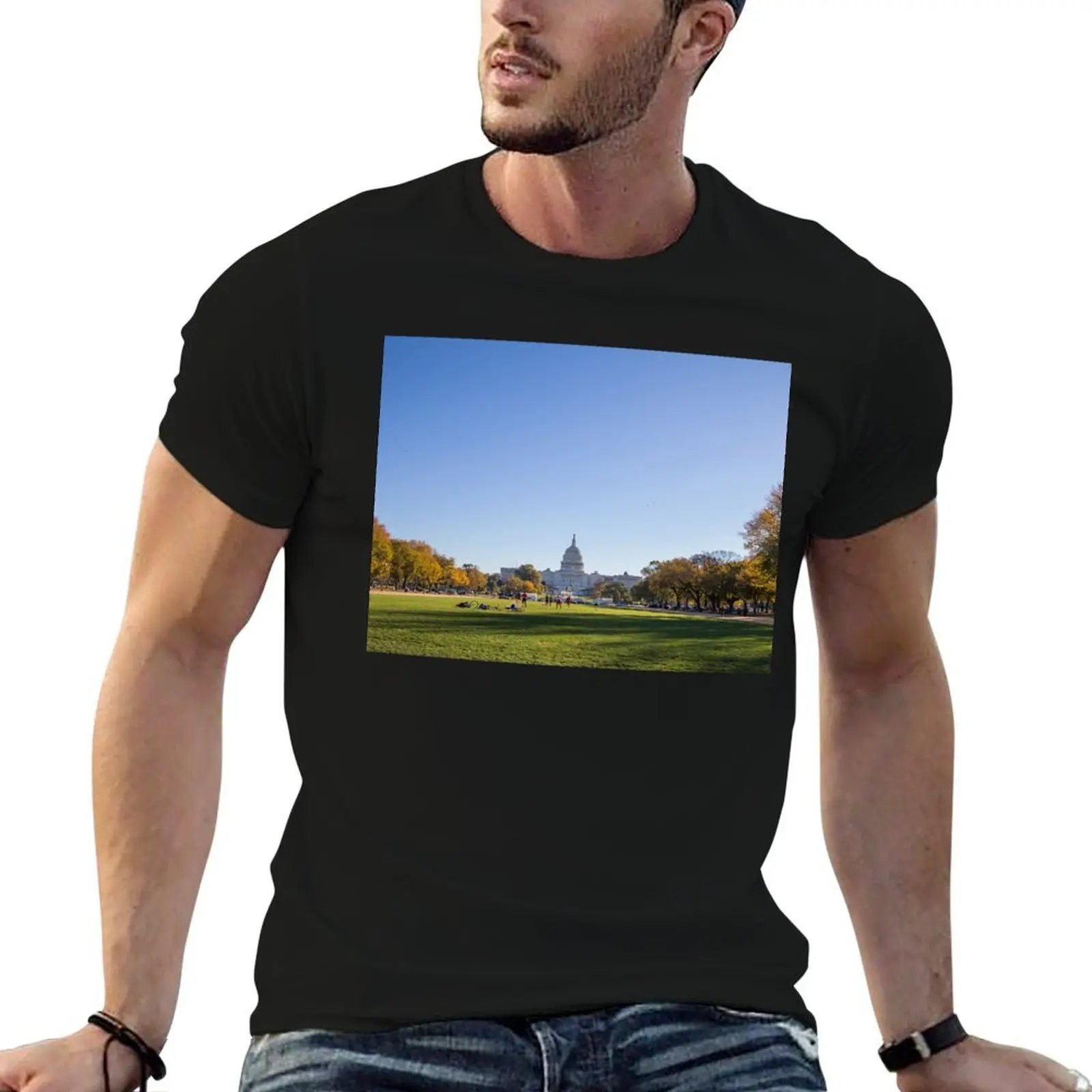 USA. Washington D.C., U.S. Capitol. Fall. T-Shirt Big and Tall Gym T-Shirt