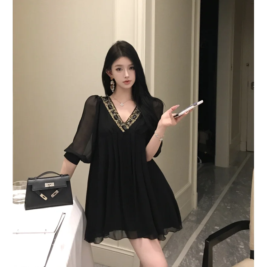 

Dress for Women Summer New High-end Designed Elegant Style Temperature Advanced Diamond V-neck Sleeve Loose A-line Short Dress
