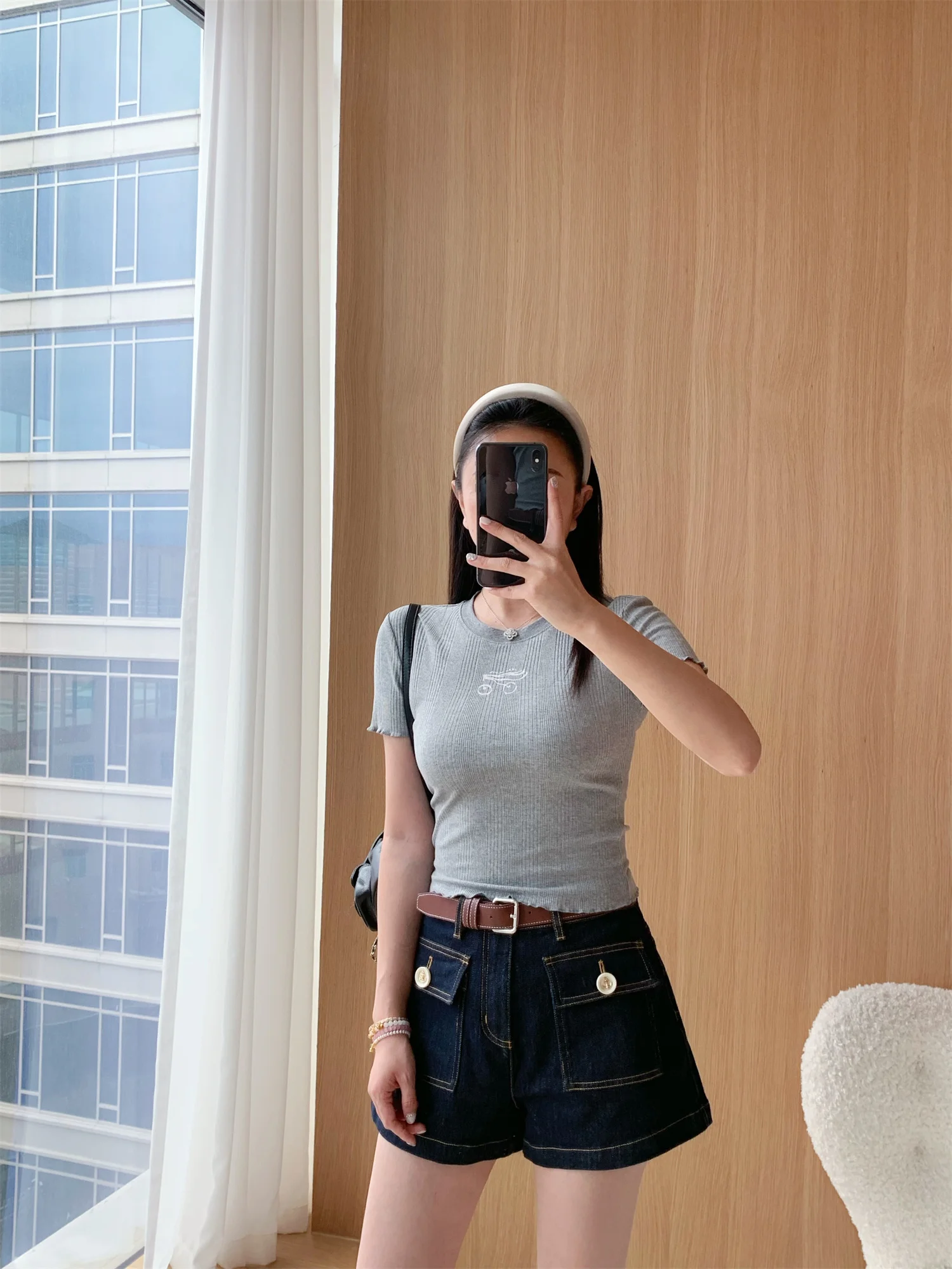 

Flipped Line Cherry Floral Print Slim Fit ort Sve Elastic Tee F2 Casual Sle Ladies T-irt Summer Collection