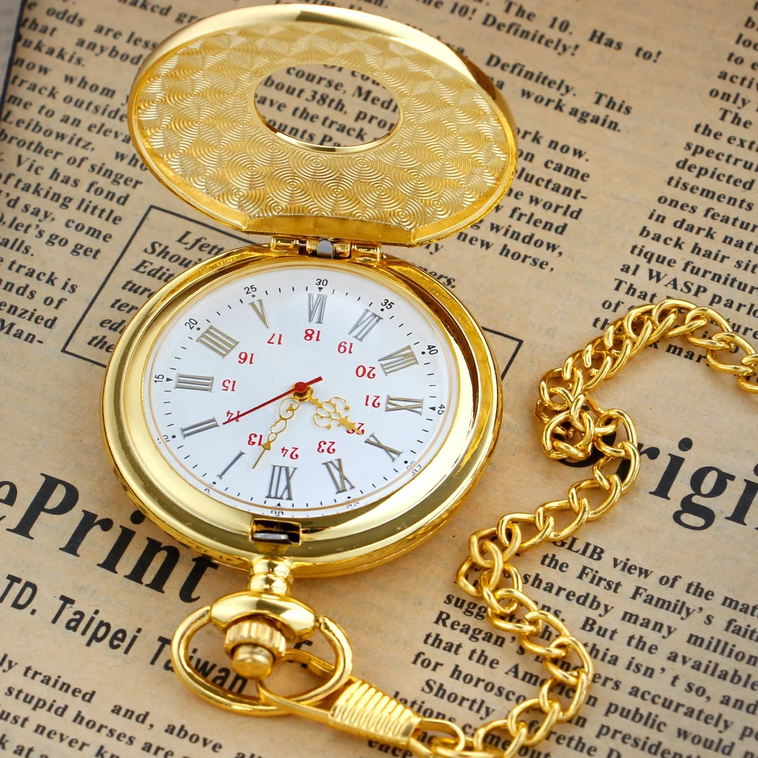 Luxury Gold Vintage Quartz Pocket Watch Steampunk Roman Numerals Scale Necklace Pocket FOB Watch Dropshipping