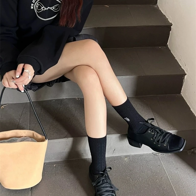 

Square Heel Lace-up Waterproof Platform, Fashionable, Versatile, Comfortable, Anti-slip and Breathable Women's Single Shoes