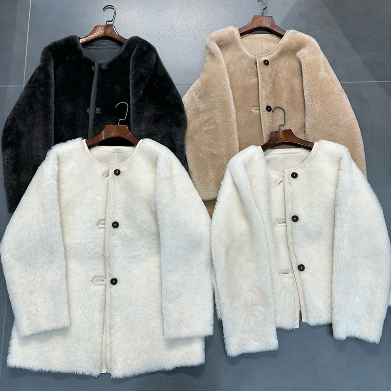 جديد ملابس الشتاء النساء معطف جلد طبيعي والفرو أوف وايت س الرقبة واحدة الصدر فضفاضة ضئيلة بسيطة قصيرة سترة فرو الضأن