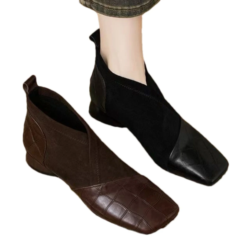 ساحة تو النساء حذاء من الجلد كعوب الموضة الأحذية 2025 الشتاء الاتجاه مضخات تشيلسي الأحذية مصمم جديد ريترو فاخر Mujer بوتاس