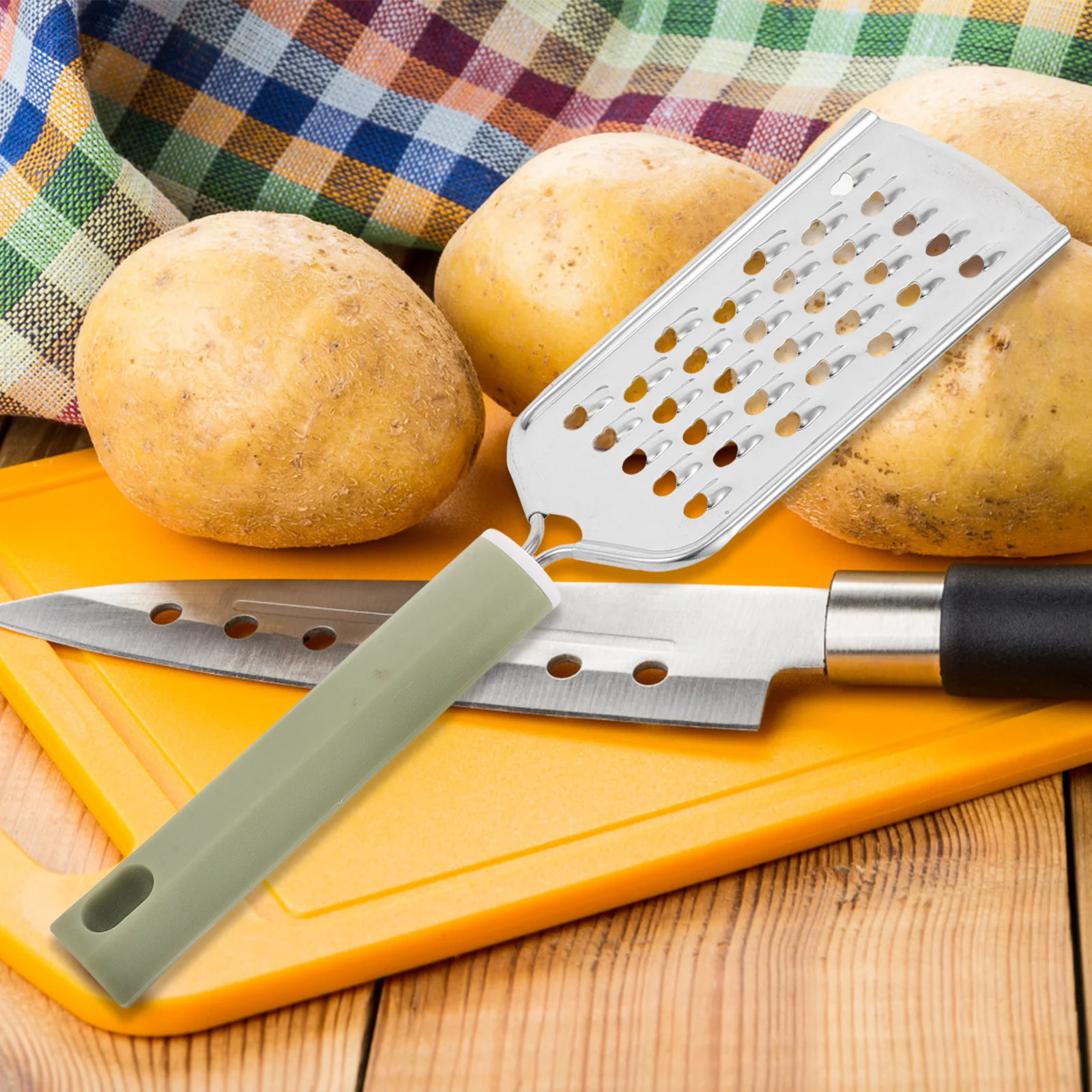 

Multifunctional Handheld Grater for Garlic Cheese Vegetables Ergonomic PP Handle Efficient Shredding Dishwasher Safe Home Bbq