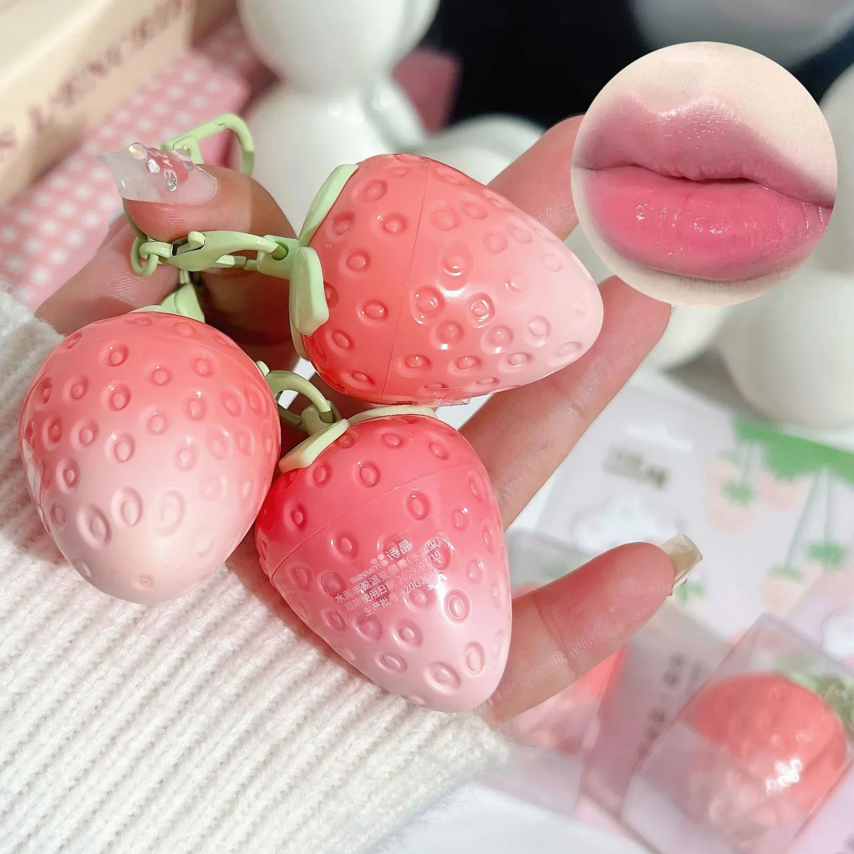 1pc Strawberry Keychain Warming Lip Balm Long Lasting Natural Pink Lipstick Tint Color Changing Lipstick Fruity Lips Care Makeup