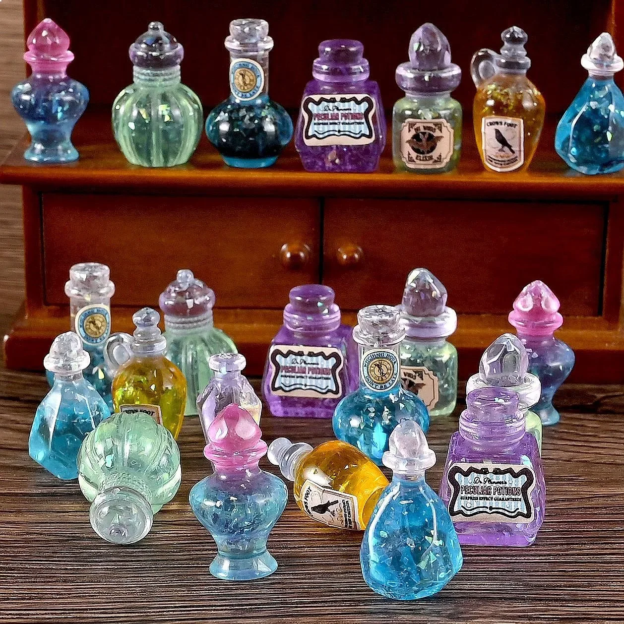 100pcs Mini Retro Magic Potion Bottle Resin Cabochon 1:12 Dollhouse DIY Accessories Wholesale Miniature Craft