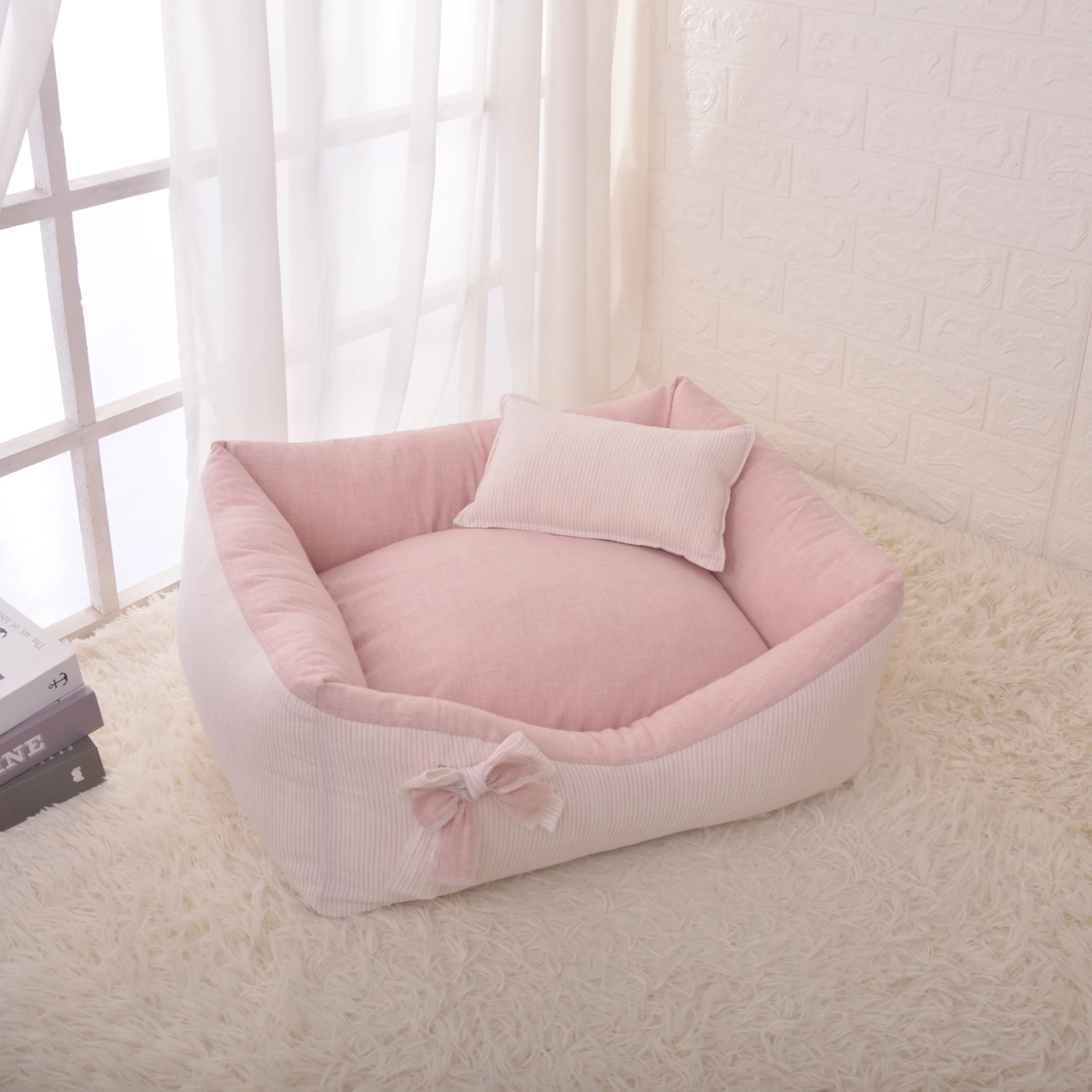 Pink Dog Kennel V-Shaped Pet Square Bed Cotton And Linen Texture Puppy Comfortable Nest