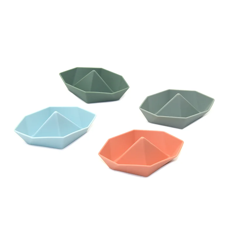 4 pçs/set navio bonito brinquedos de banho do bebê infantil silicone água jogar dos desenhos animados brinquedo praia para crianças
