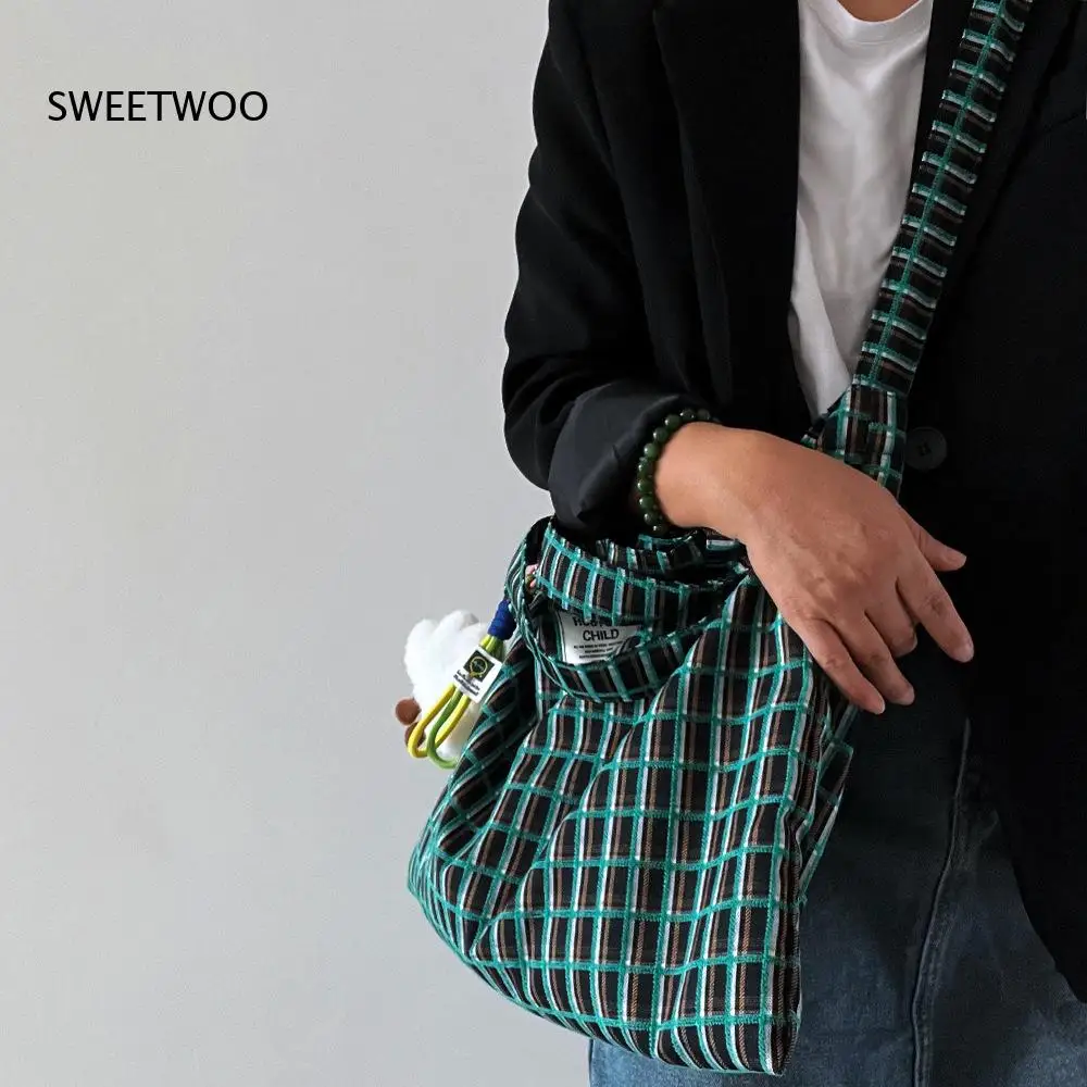Retro Check Woven Slouch Hand Bag Wear Resistant Lightweight Texture Multi Purpose School Shopping Travel Outdoor Shoulder Bag
