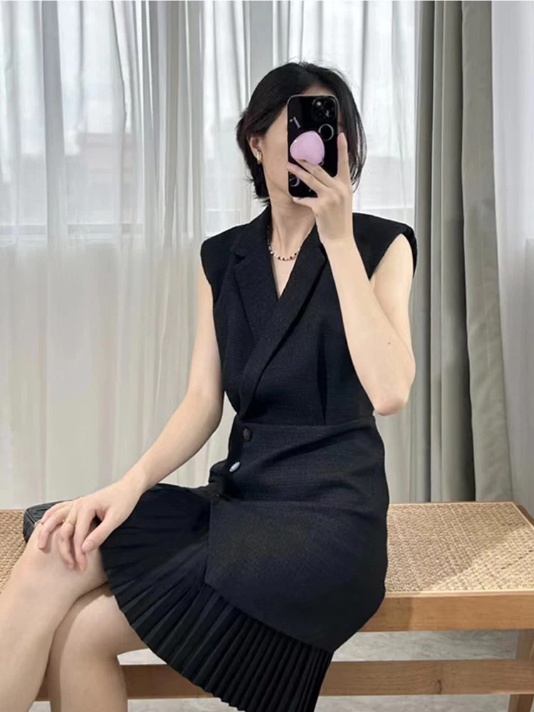 

Formal dresses for women 2024 Early Spring French Style Sleeveless Vest Suit Collar Folded Spliced Hundred pleats Women's Dress