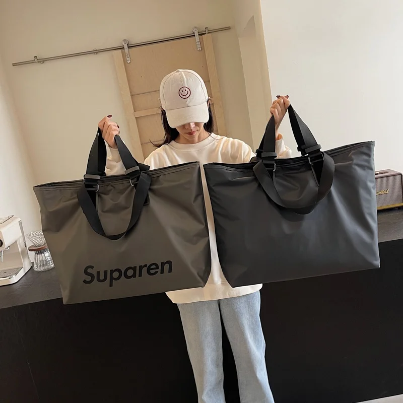 borsa-da-viaggio-a-tracolla-in-pelle-morbida-di-grande-capacita-per-abbigliamento-sportivo-e-fitness-ideale-per-brevi-viaggi-d'affari-e-vacanze