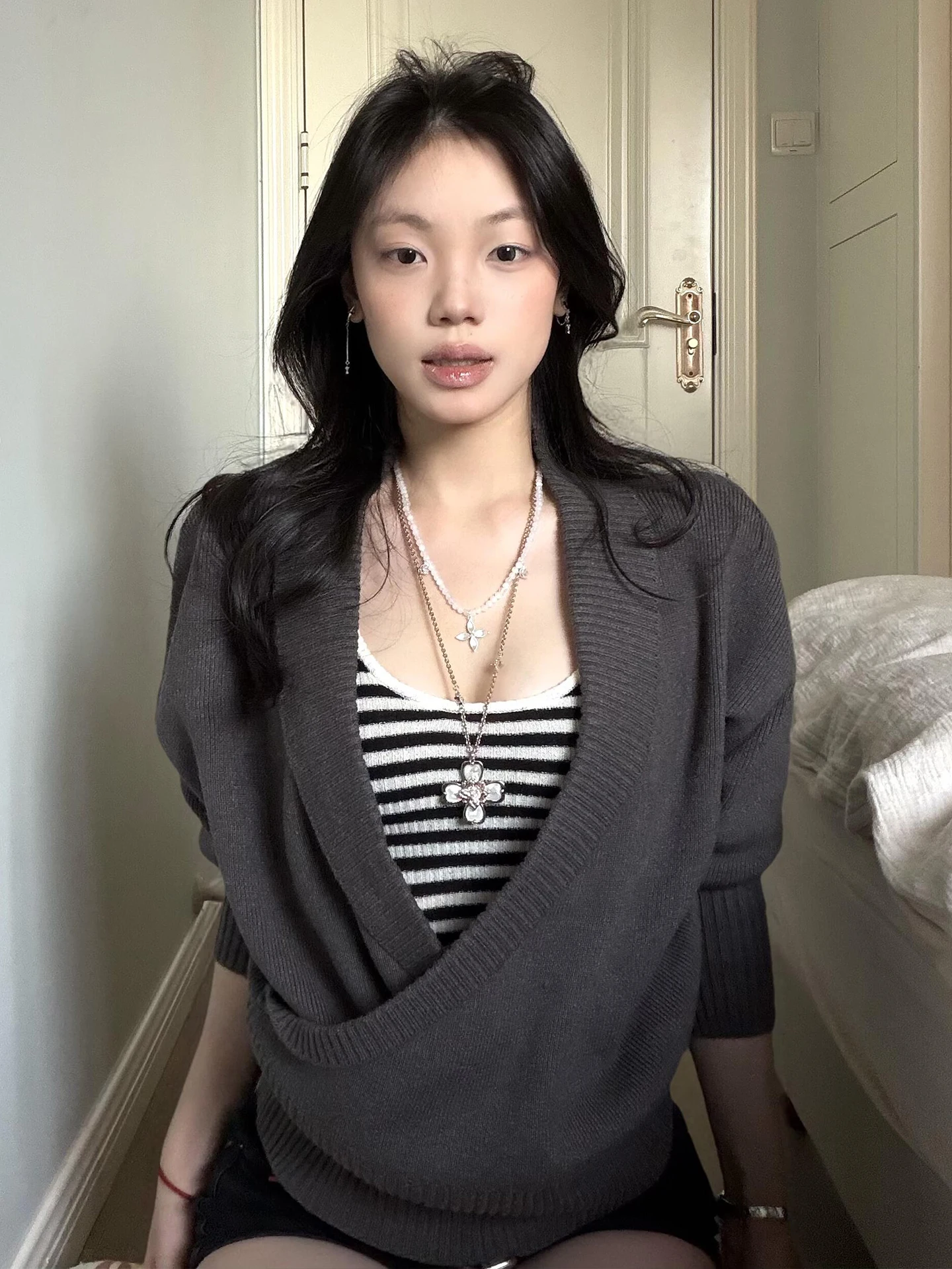 

Retro Korean Sle Women's Knitted Sweater Casual Cross Front Loose Slimming Warm Ci Walk Long Sve V-Ne Knitwear