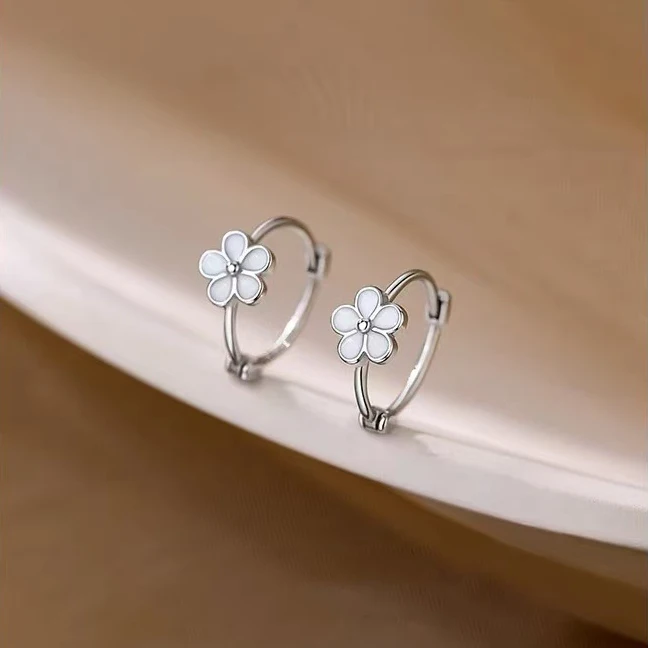 

Настоящее серебро 925 пробы, романтические эмалированные серьги-кольца с цветком для очаровательных женщин, минималистичные ювелирные изделия, милые аксессуары