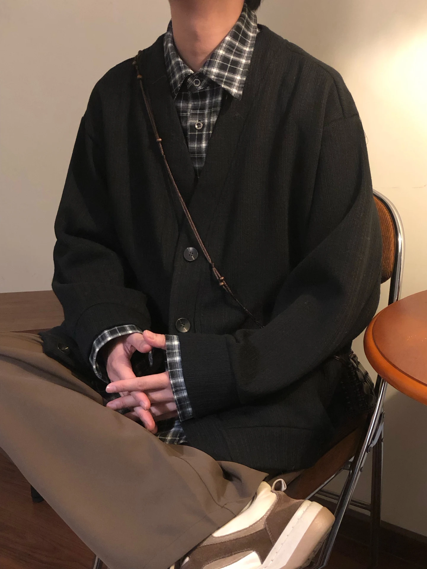 

Мужской вязаный кардиган в американском ретро-стиле с клетчатыми вставками, осенне-зимний, свободного кроя, теплый