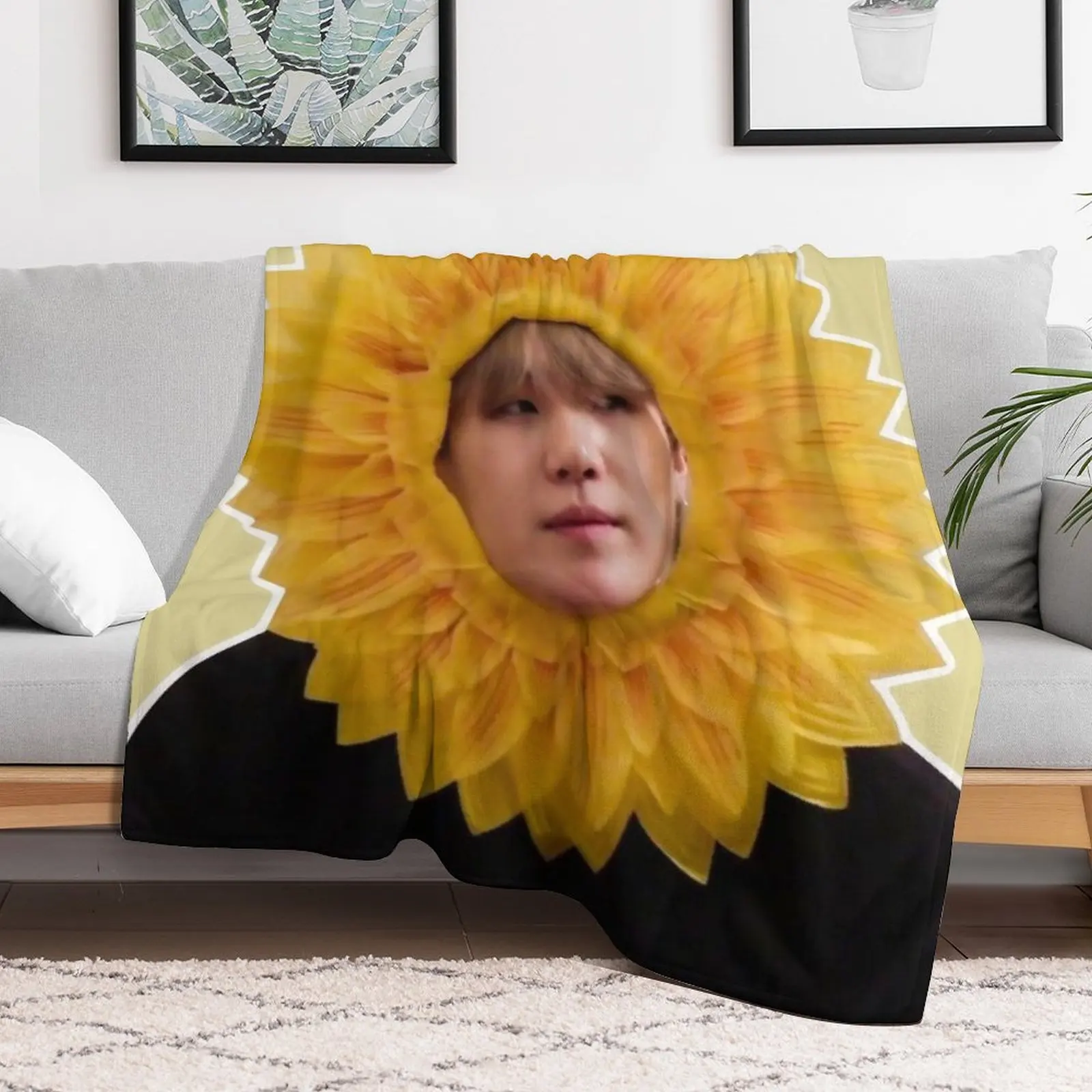 Sunflower Yoongi/SUGA Throw Blanket Designers Travel halloween sofa bed Blankets