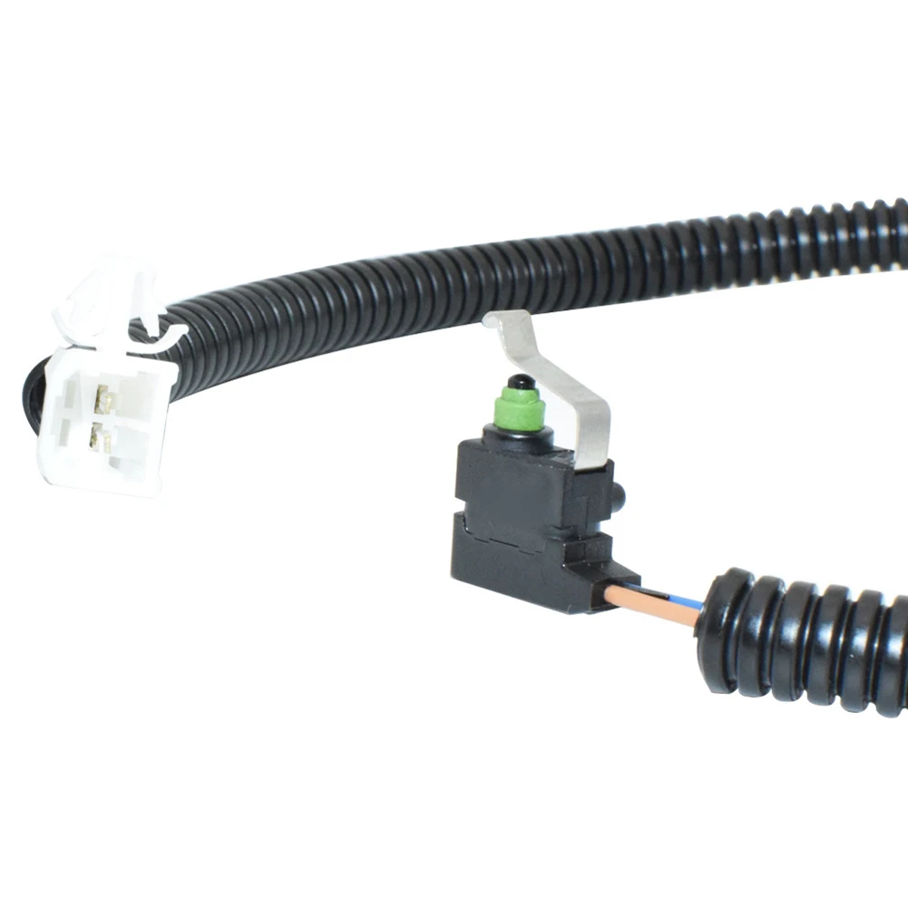 

Rear Liftgate Wiring Switch for Jeep For Liberty 2004-2007 Tailgate Electrical System Harness Connector Switch 5143017AA 5143017