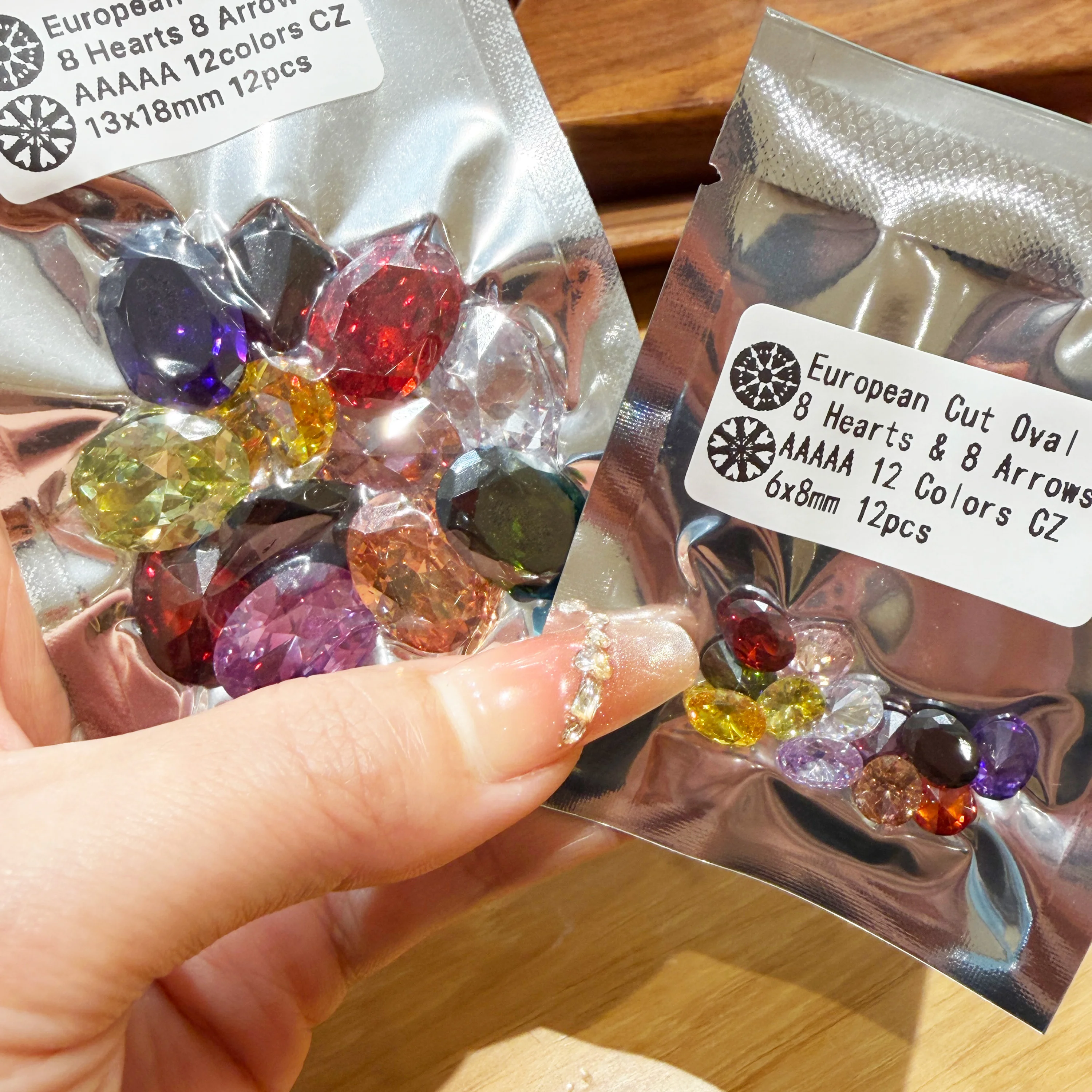 

12 Colors/Lot AAAAA Oval Cubic Zirconia Stone 12pcs 2.0~12.0mm Brilliant Cut Loose Synthetic Gems Beads For Jewelry DIY Making