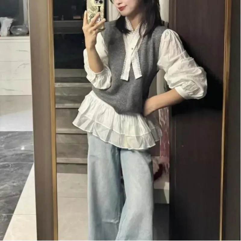 Korean Temperament Vest Lace Shirt Two-piece Set Women's Autumn New Style Super Beautiful Fashionable Simple Top