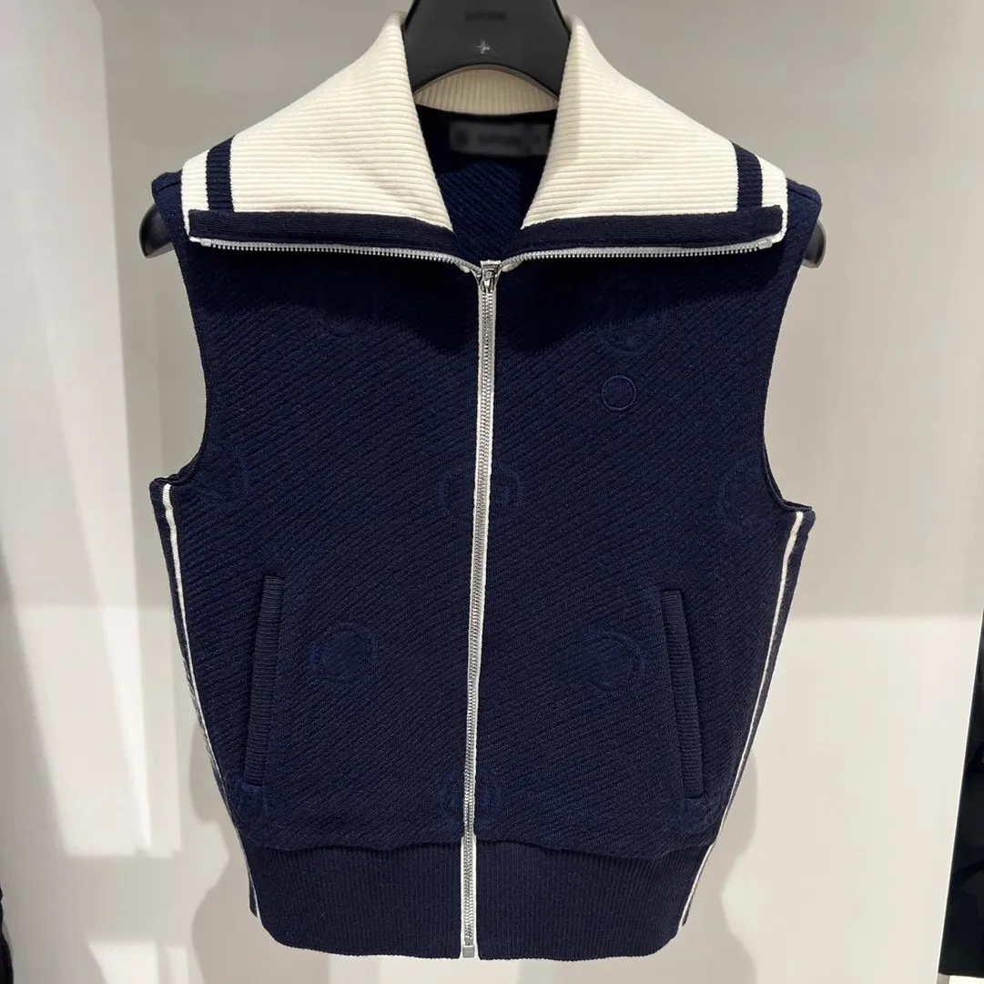 خريف/شتاء 2025 وصل حديثًا الطلب الأصلي الكوري للسيدات سترة جولف دافئة من ريش الإوز ملابس رياضية للجولف متعددة الاستخدامات #2