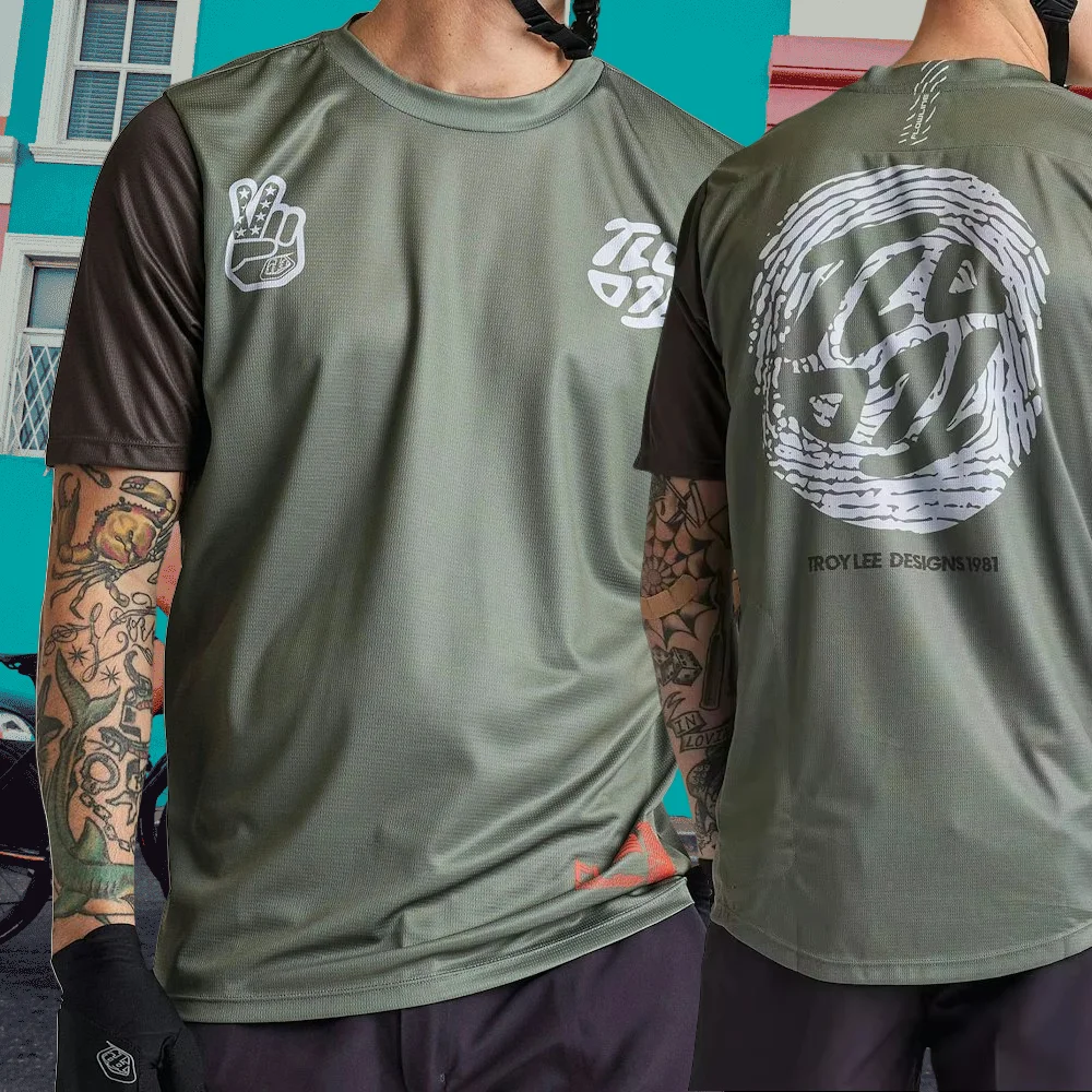 

2025 New Men's Quick-drying T-shirt Comfortable Sports and Leisure Breathable Sweat-absorbing Short-sleeved Cycling T-shirt Moto