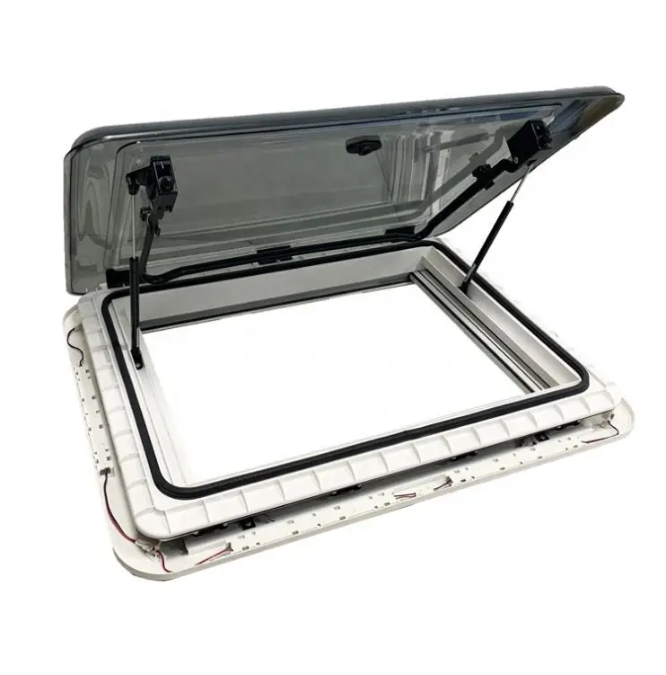 RV Motorhome Trailer Roof Window And Skylight