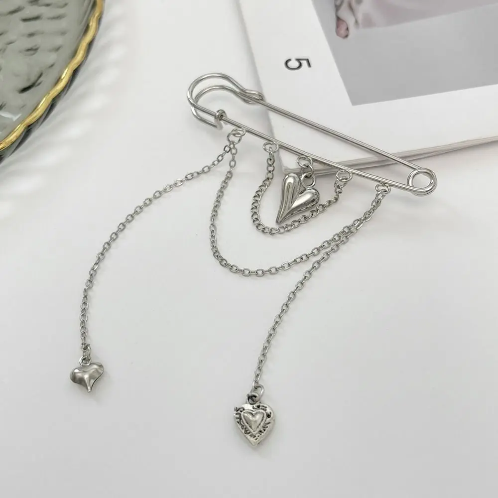Exquisite Heart Pearl Bow Brooch Detachable Tassel Fixed Clothes Pin Adjustable Pearl Trouser Leg Decorative Brooch Unisex