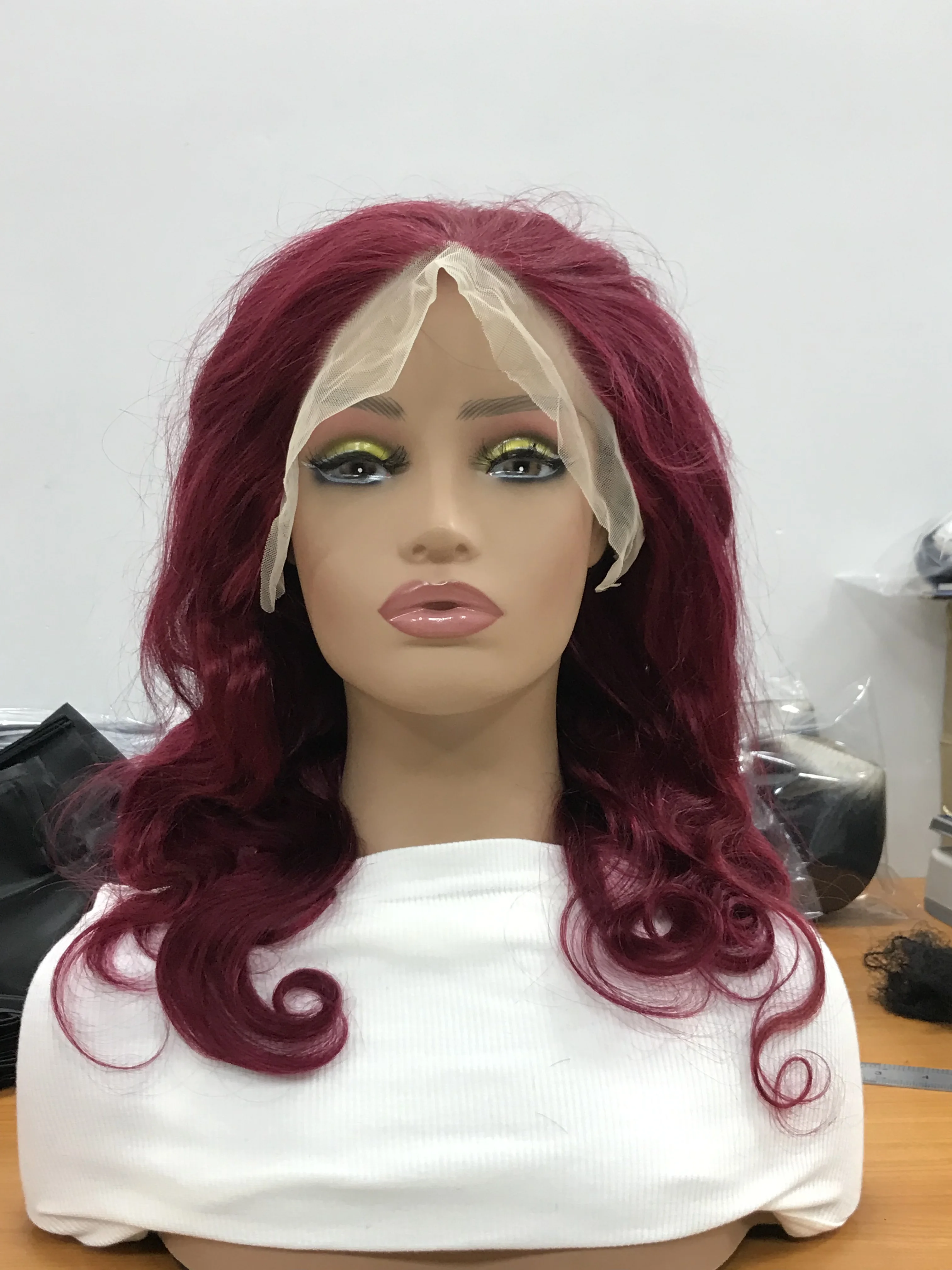 Borgonha 99j onda do corpo perucas dianteiras do laço do cabelo humano peruca frontal do laço hd renda transparente 13x6 vermelho colorido cabelo brasileiro para mulher