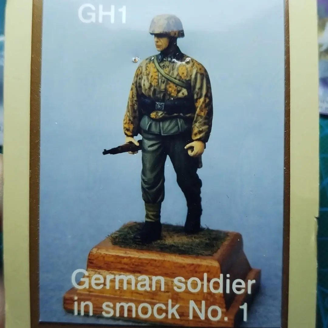 1/35 Resin Model Figure GK，German soldier ,    Unassembled and unpainted kit