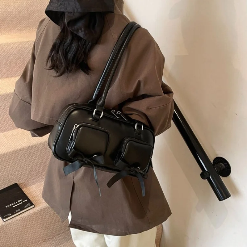 

Famous Designer Women's Tote Bag Premium Leather Crossbody Handbag Elegant Shoulder Purse Luxury Ladies Stylish Messenger