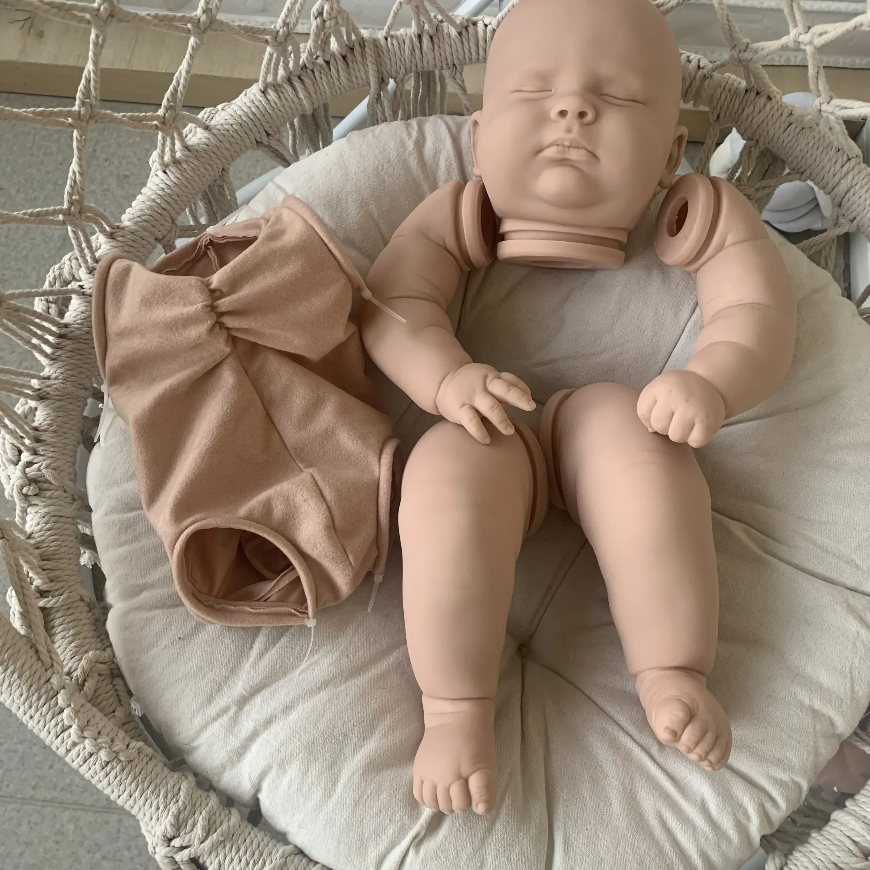 SINO-BB 23Inch Reborn Baby Doll Kit Lifelike 3 Month Toddler Sleeping Baby Vinyl Unpainte Doll Parts DIY Blank Doll Kit