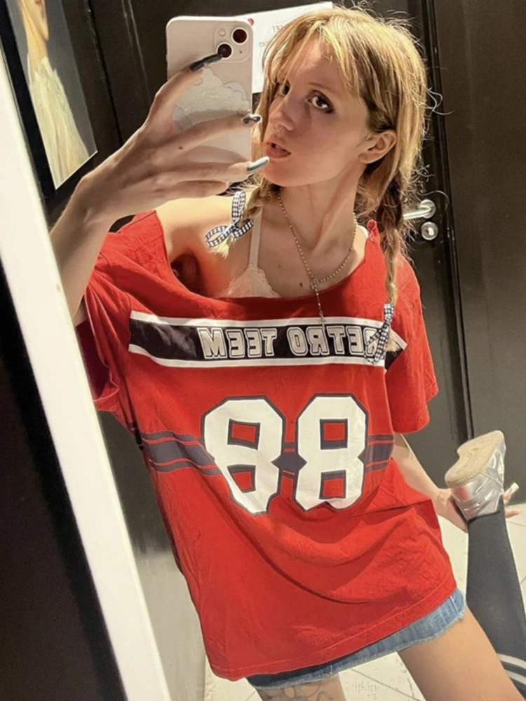 Americano retro y2k fora do ombro manga curta camiseta feminina verão casual solto ajuste algodão topo carta impressão streetwear estilo legal