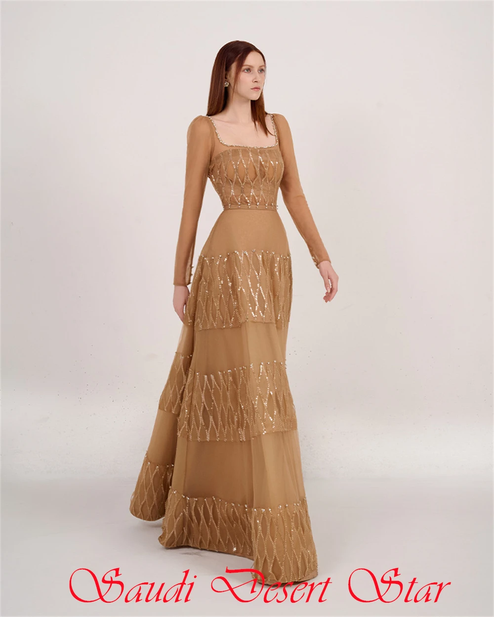 カスタマイズされたシンプルなシャンパンオーガンザイブニングドレスフォーマルスクエアカラー長袖パーティードレスソフトスパンコールクリスタルプロムドレス