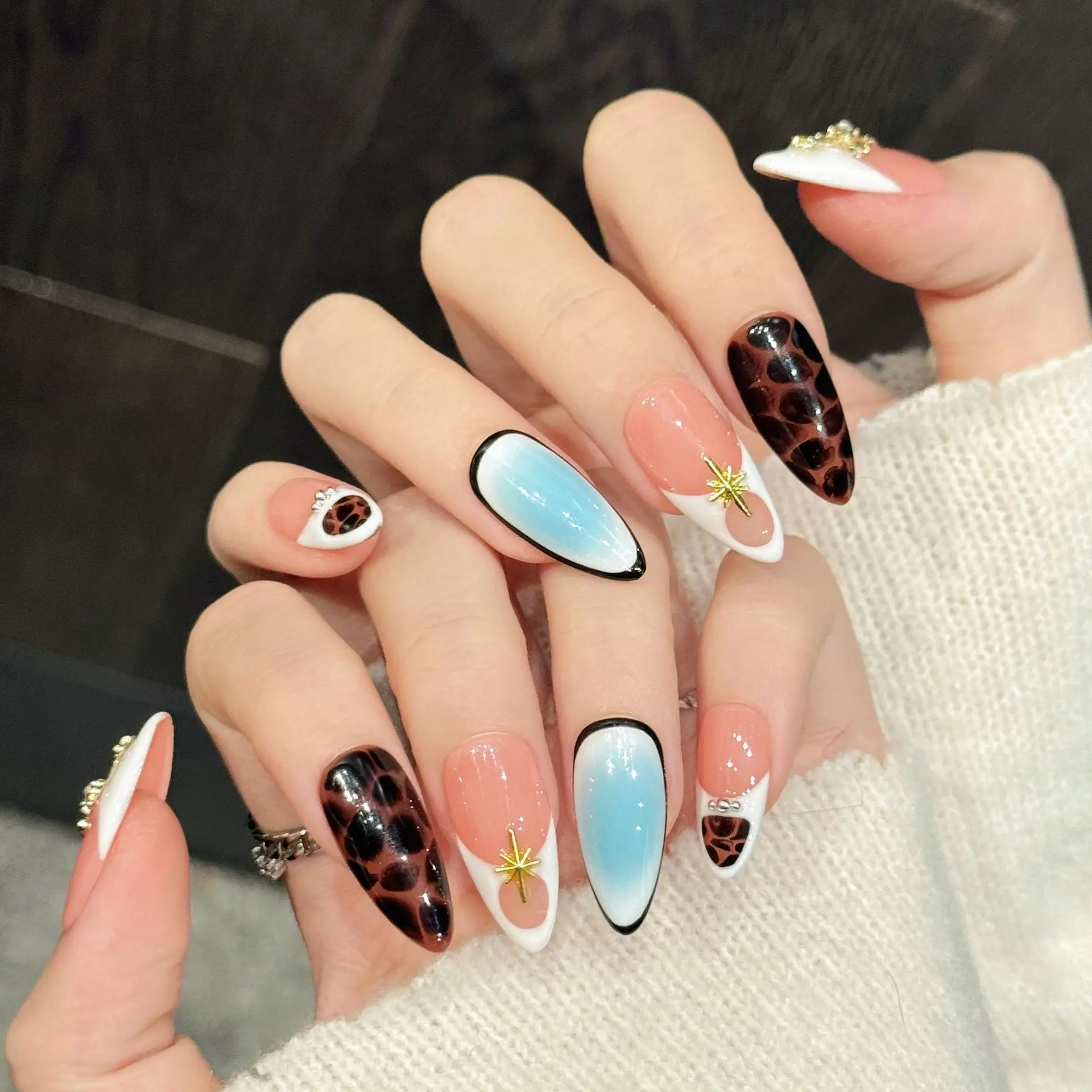 

10 PCS Luxury Handmade Press on Nails Middle Almond Leopard star awn Design with 3-PIECE Tool Adhesive Nail Glue Tabs