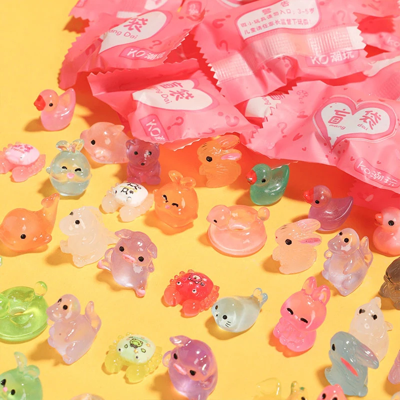10pcs Cute Mini Resin Animal Figures Model Blind Bag Toys Action Surprise Dolls Figures For Kids Gifts