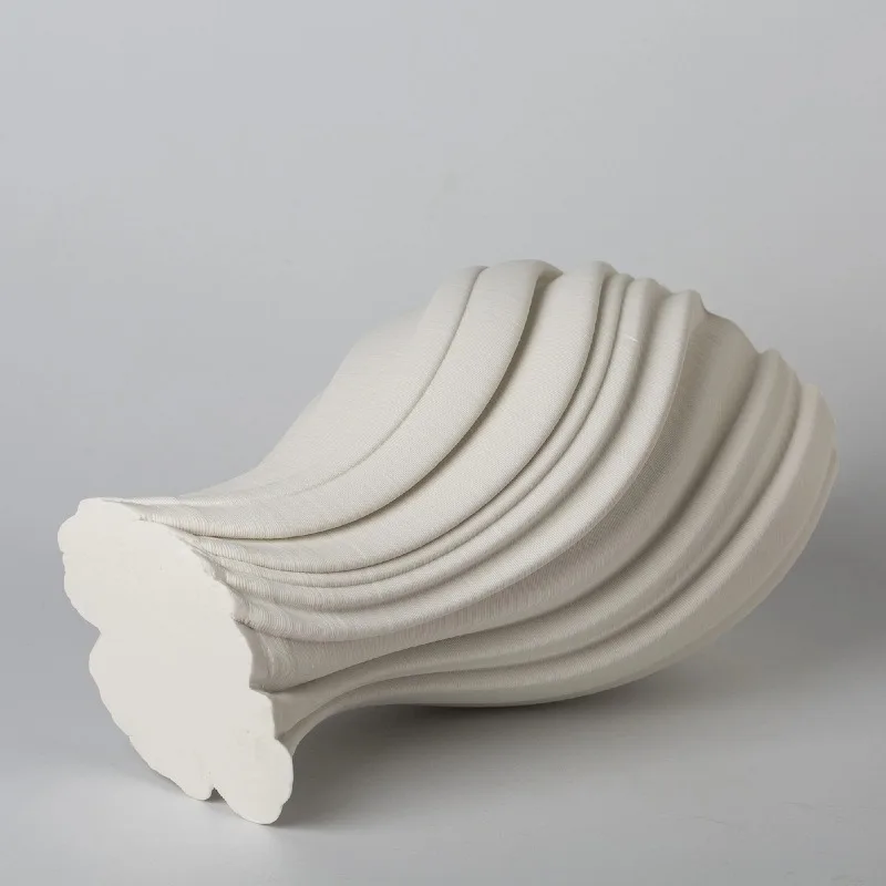 

Ceramic ornaments, special-shaped flower ware, living room, high-end Italian minimalist soft decoration, wabi-sabi