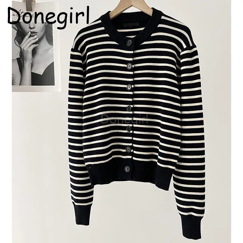 Donegirl 2024 New Spring Women Fashion Round Neck Single-breasted Striped Knitted Sweater Cardigan Commute Short Coat Tops Chic