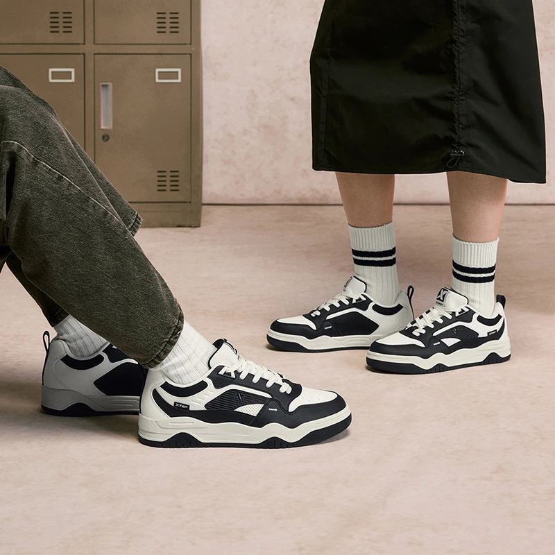 Women's Skateboarding Shoes - Retro High Street Casual Sneakers