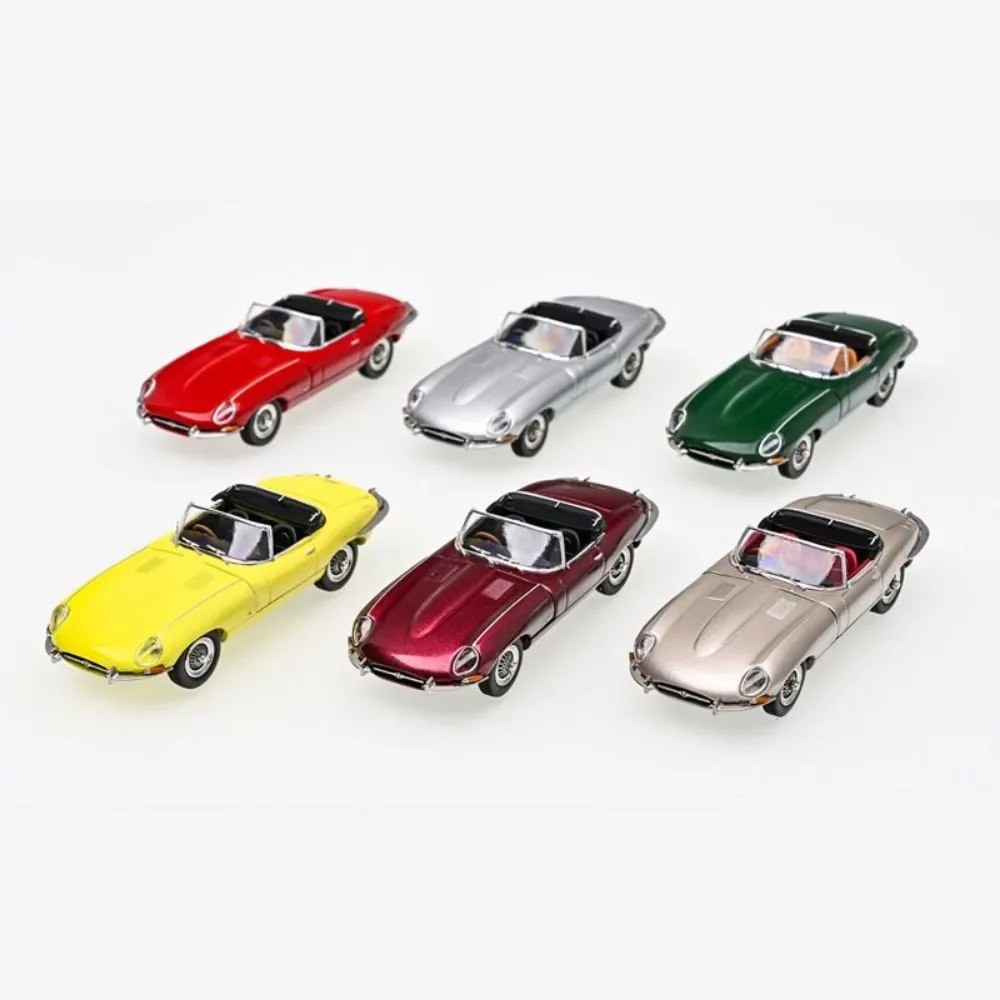 GFCC 1:64 Jaguar E-TYPE Open Front Cover and Independent Engine Miniatures Alloy Model Car Collection Toy Birthday Gift