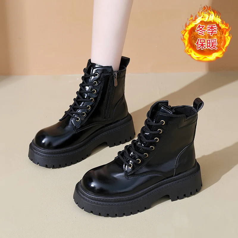 

Женские сапоги для верховой езды, новинка 2024, осенне-зимние утягивающие короткие сапоги на толстой подошве для женщин, флисовая хлопковая обувь в британском стиле