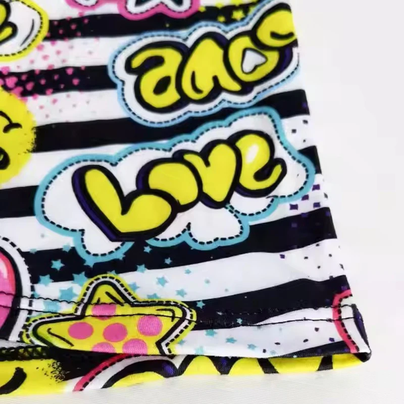 5PCS Random Men's Breathable Boxer Underwear with Colorful Graffiti Patterns Elastic Waistband Trendy and Fashionable Underwear