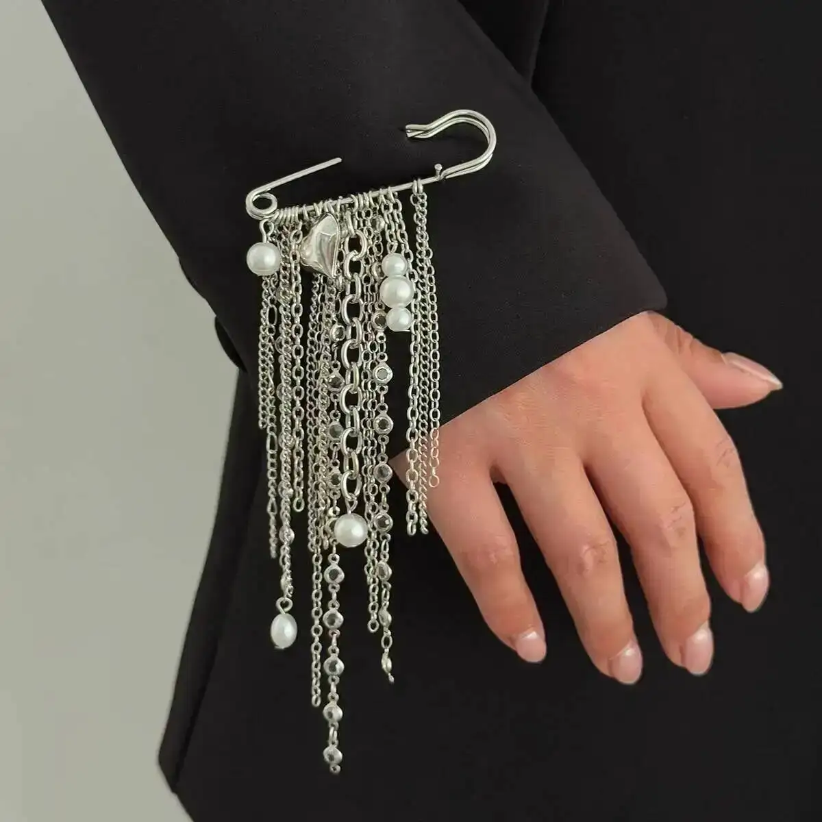 IngeSight.Z Punk Multilayer Beaded Tassel Brooches Women Exquisite Heart Imitation Pearl Pendant Brooch Pin Versatile Accessory