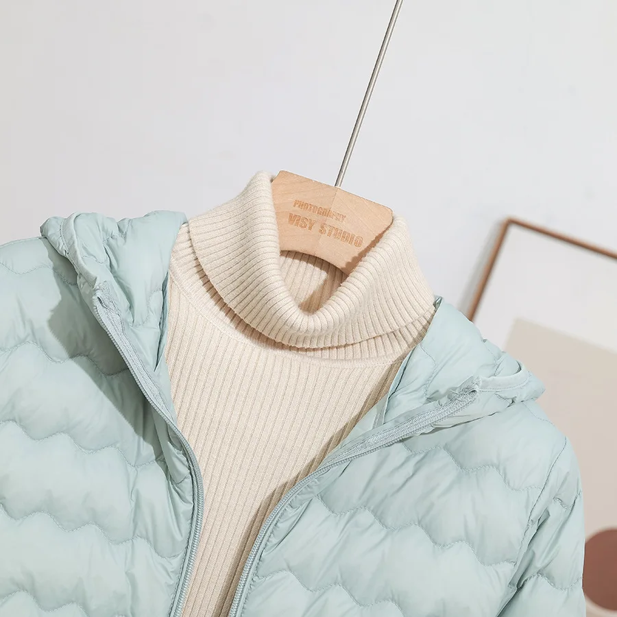 LANMREM Women Crew Neck Lightweight Short Down Jacket Wave Quilted Zipper Closure Portable Inner Wear Puffer Outerwear Coat