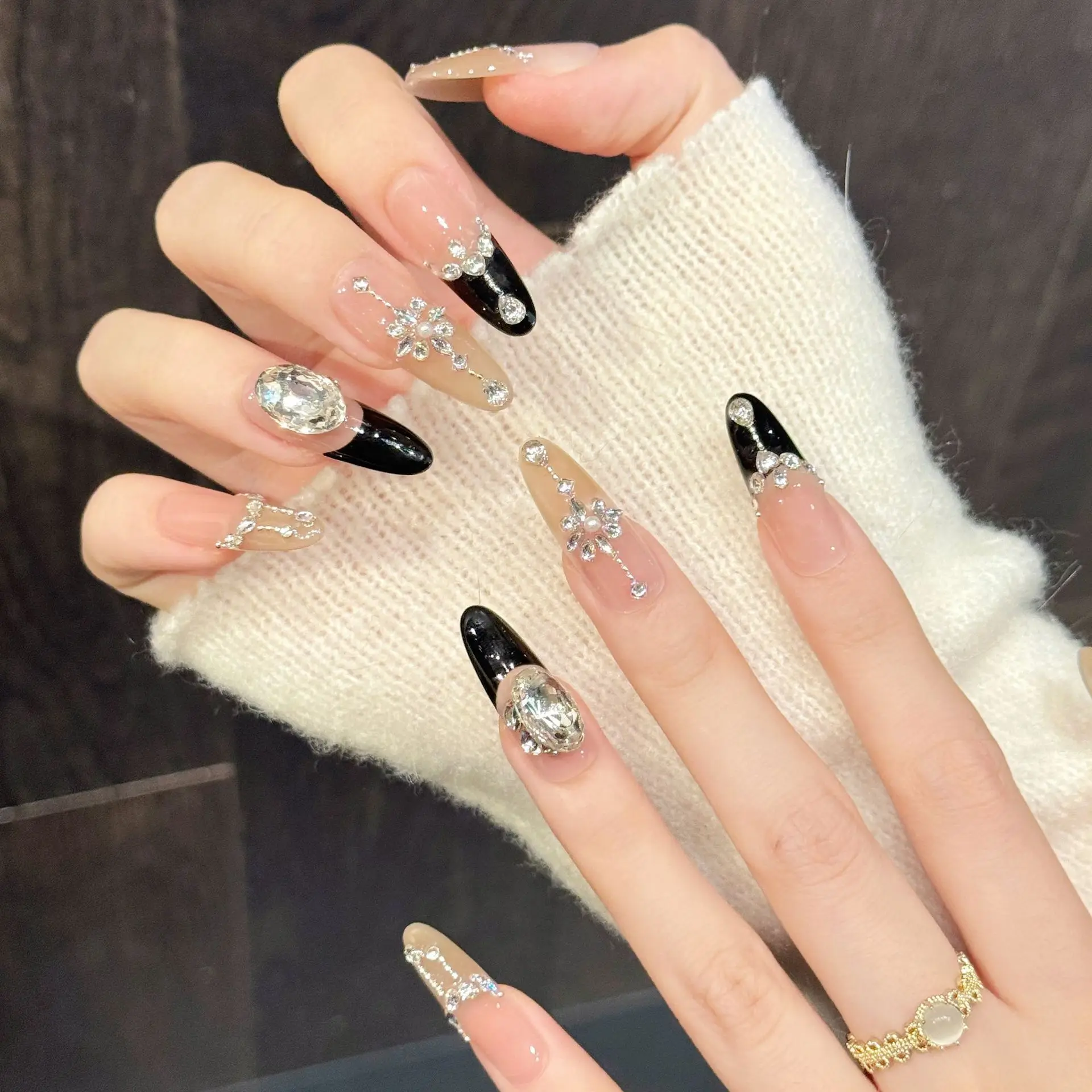 10 Stück handgemachte Nägel zum Aufdrücken, glitzernd, voller Diamanten, Dekor, künstliche Nägel, tragbar, leicht, luxuriös, Katzenauge, künstliche Nägel, schwarze französische Spitze