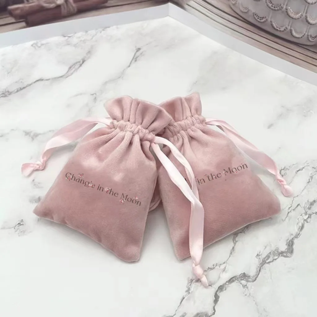 

50pcs Personalized Velvet Jewelry Organizer Gift Small Bag Touching Plush Drawstring Packaging Storage Pouch Wedding Favors Bag