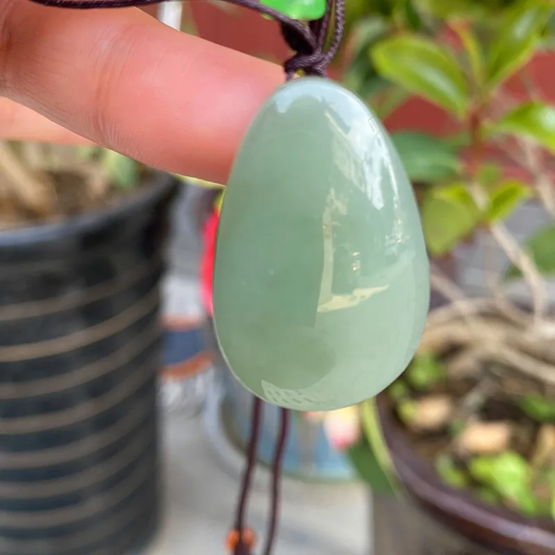 Hetian Green Drop Jasper Color Peaceful Pendant Mirror Jade Sign