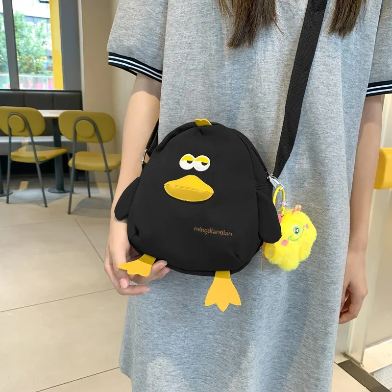 Nuova borsa di tela carina borsa a tracolla da donna estate borsa a tracolla da ragazza in stile sudcoreano borsa a tracolla creativa personalizzata per cartoni animati