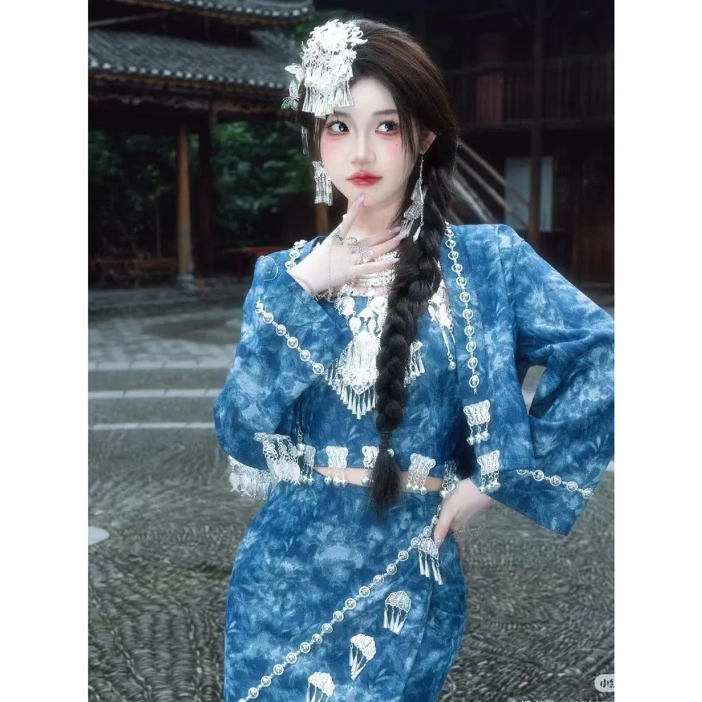 

New Miao Nationality Set for Girls Miao Ethnic Costume Travel Photography Ethnic Minority Photography Blue Batik Long Dress