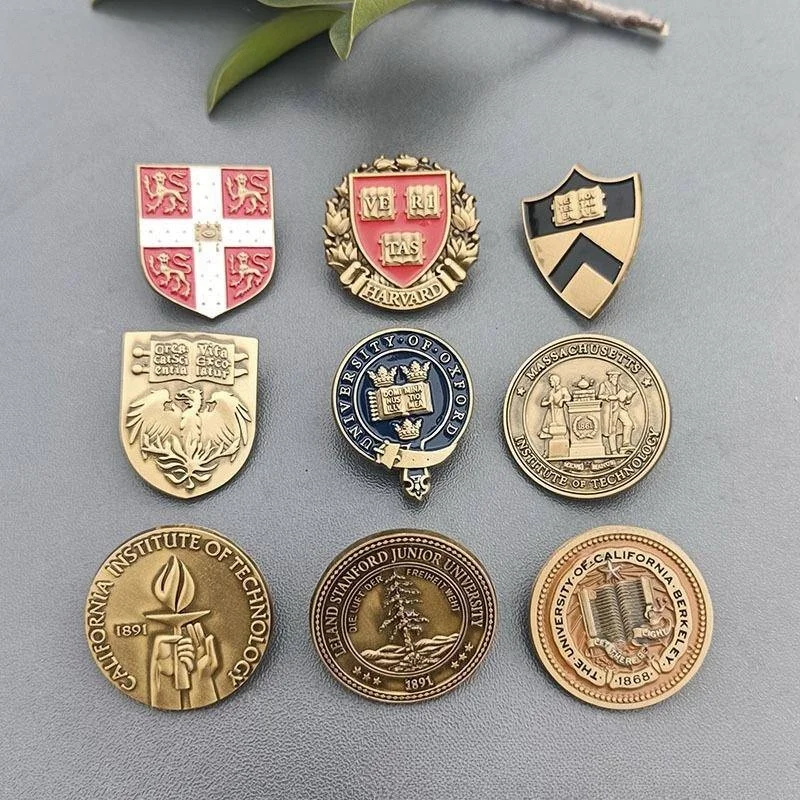 Famous University Crests Ivy League High School Souvenir Gifts Berkeley Chicago Oxford Cambridge Badges Cultural Creative Gifts