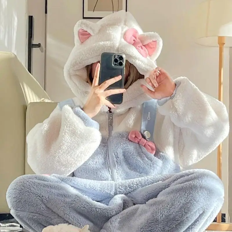 Sanrio Kit Thickening One-Piece Garment Pajamas Kawaii Hello Kitty Comic Fashion Student Go Out Robe Keep Warm Leisure Wear New