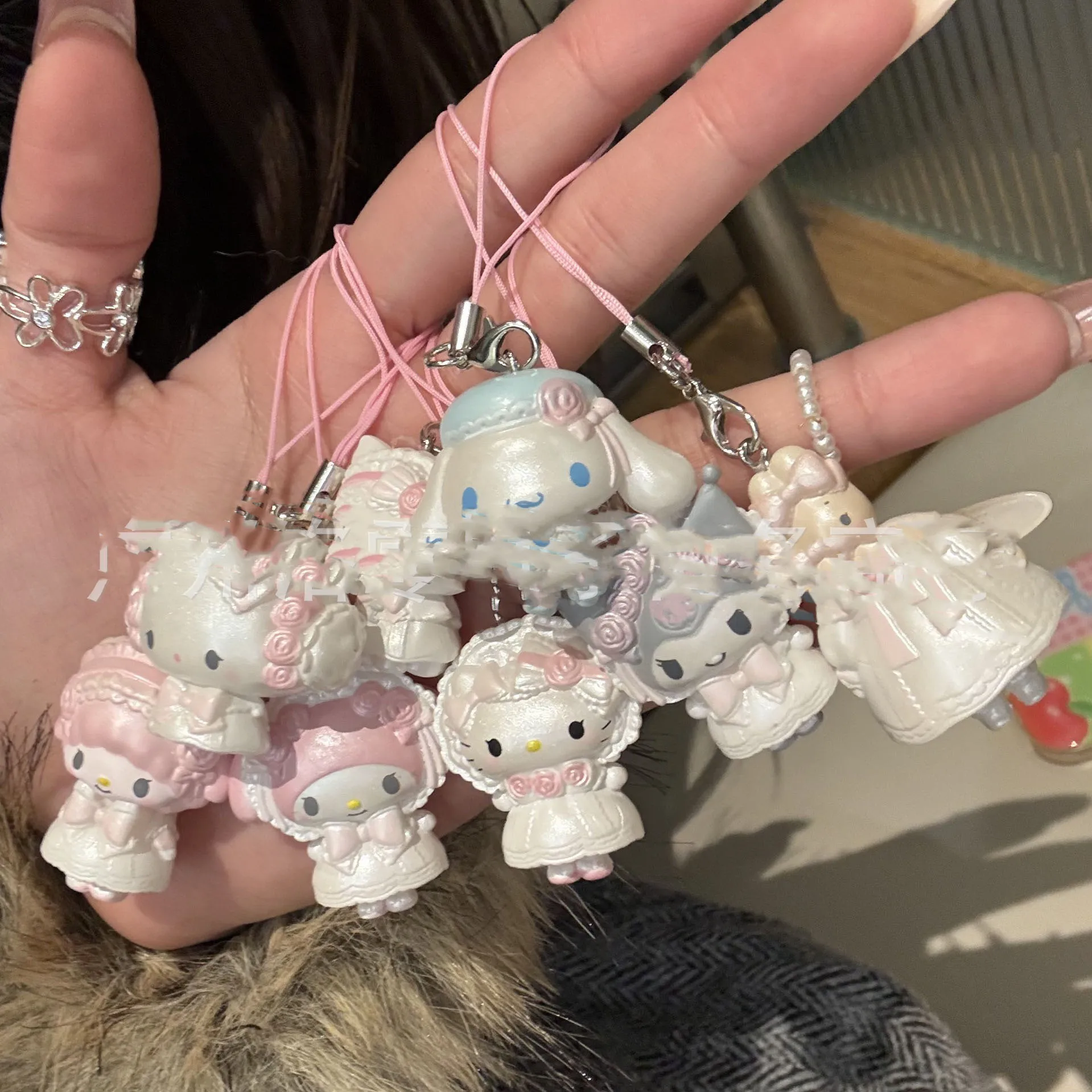 

Hello Kitty Hanging Keychains for Valentine's Day Gift Katty Cat Necklace Anime Accessoriess Wedding